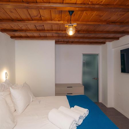 Loukia Apartments Artemonas エクステリア 写真